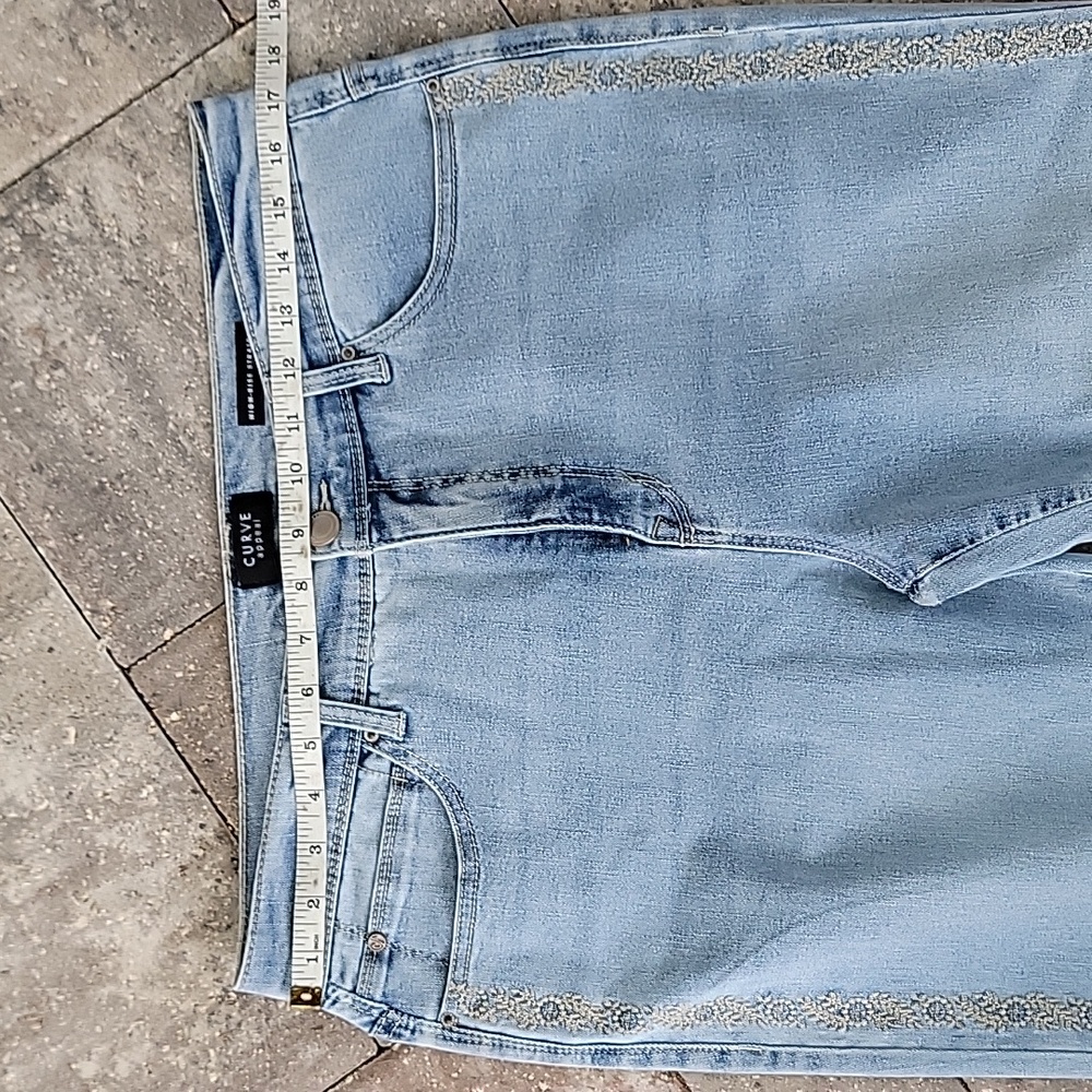 Curve Appeal High-Rise Straight Leg Jeans Contrast Stitching Embroidery Detail - Picture 8 of 11